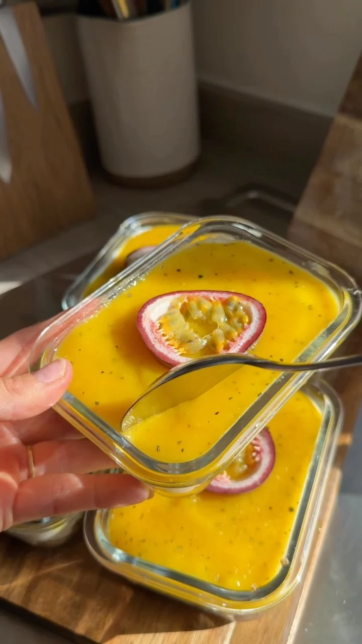 Courtney’s mango and passionfruit breakfast pots