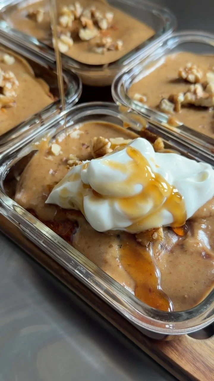 Courtney’s sticky toffee baked oats with yoghurt and nuts
